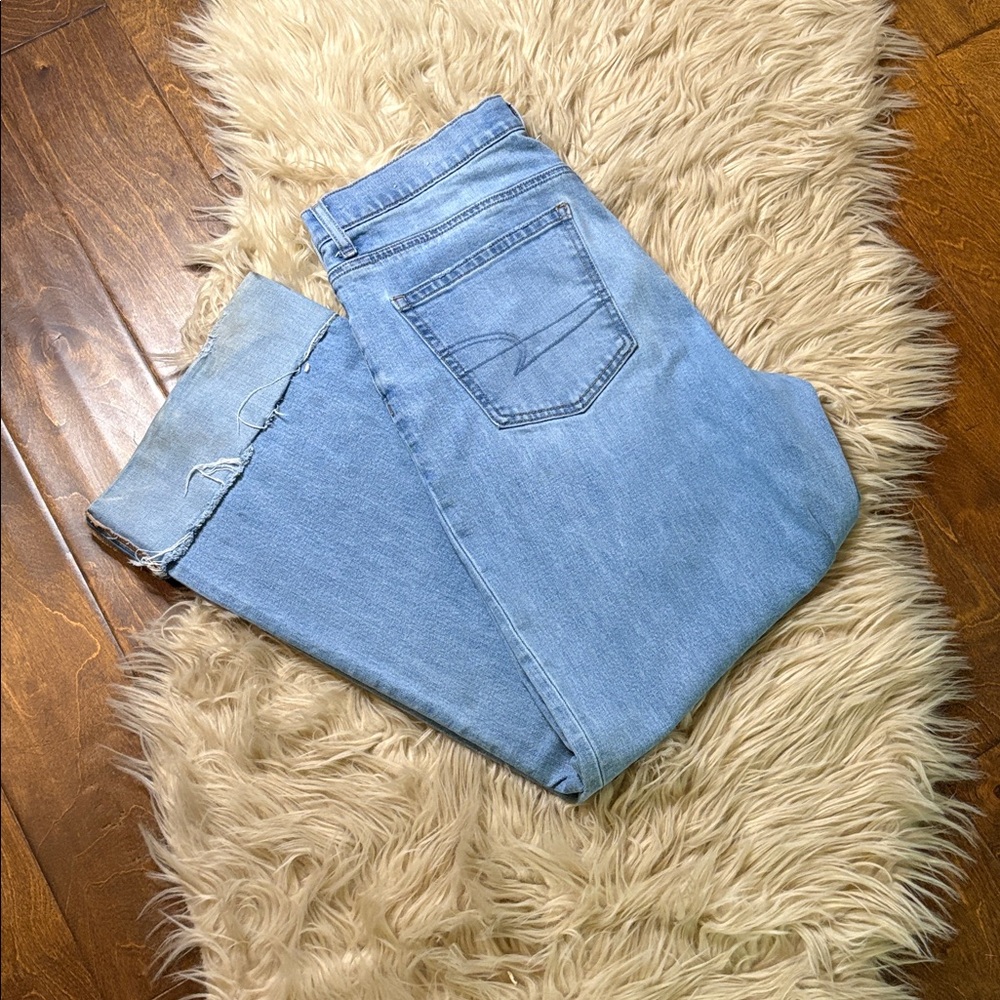 American Eagle Outfitters Stovepipe Light Blue Denim Jeans